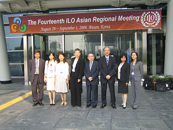 The HKSAR representatives outside the meeting.
