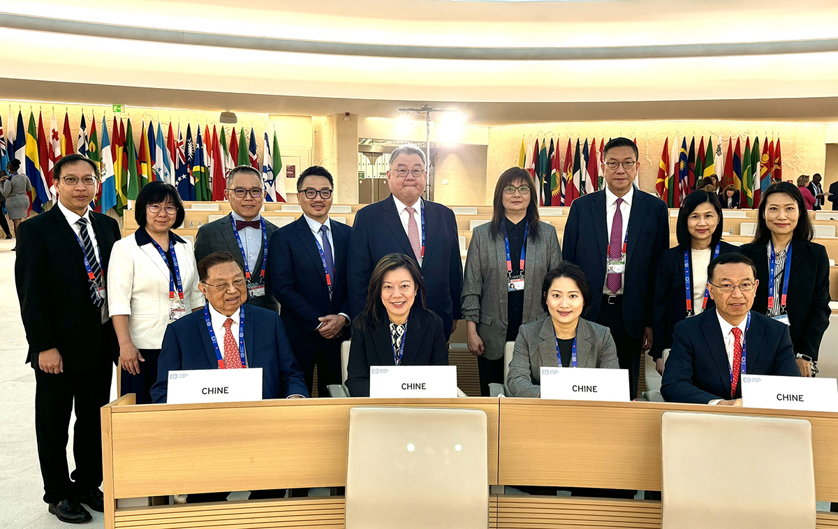 Representatives of the HKSAR attending the 17th Asia and the Pacific Regional Meeting of ILO