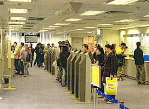 User-friendly facilities for job-seekers at all job centres.