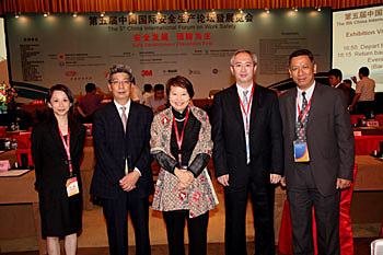Commissioner for Labour Mrs. Cherry Tse Ling Kit-ching led a delegation attending the 5th China International Forum on Work Safety